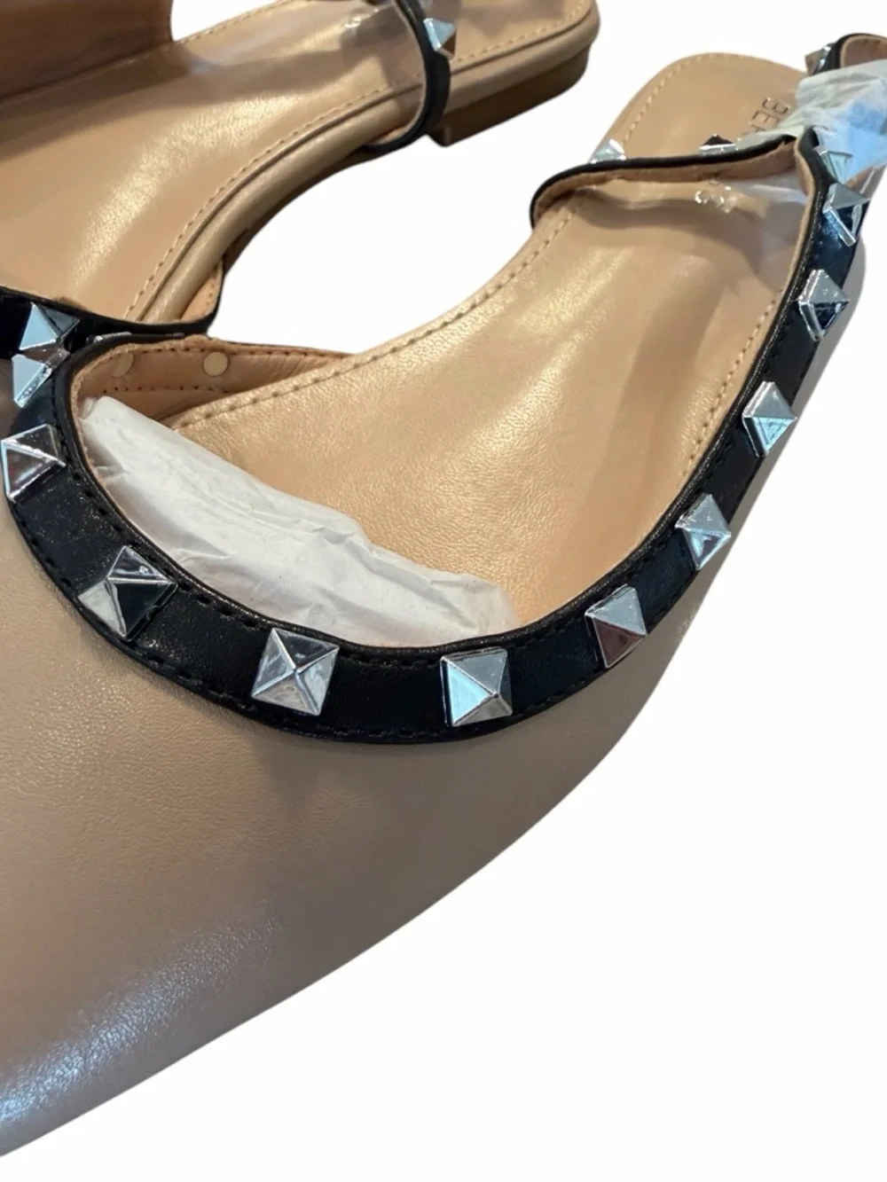 Berness Slingback Flats Size 8 Beige Black Studded Pointed Toe Slip On New - Picture 5 of 11